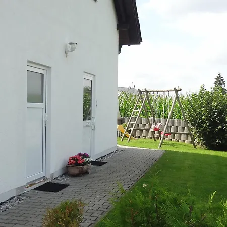 Ebersbach Apartment *